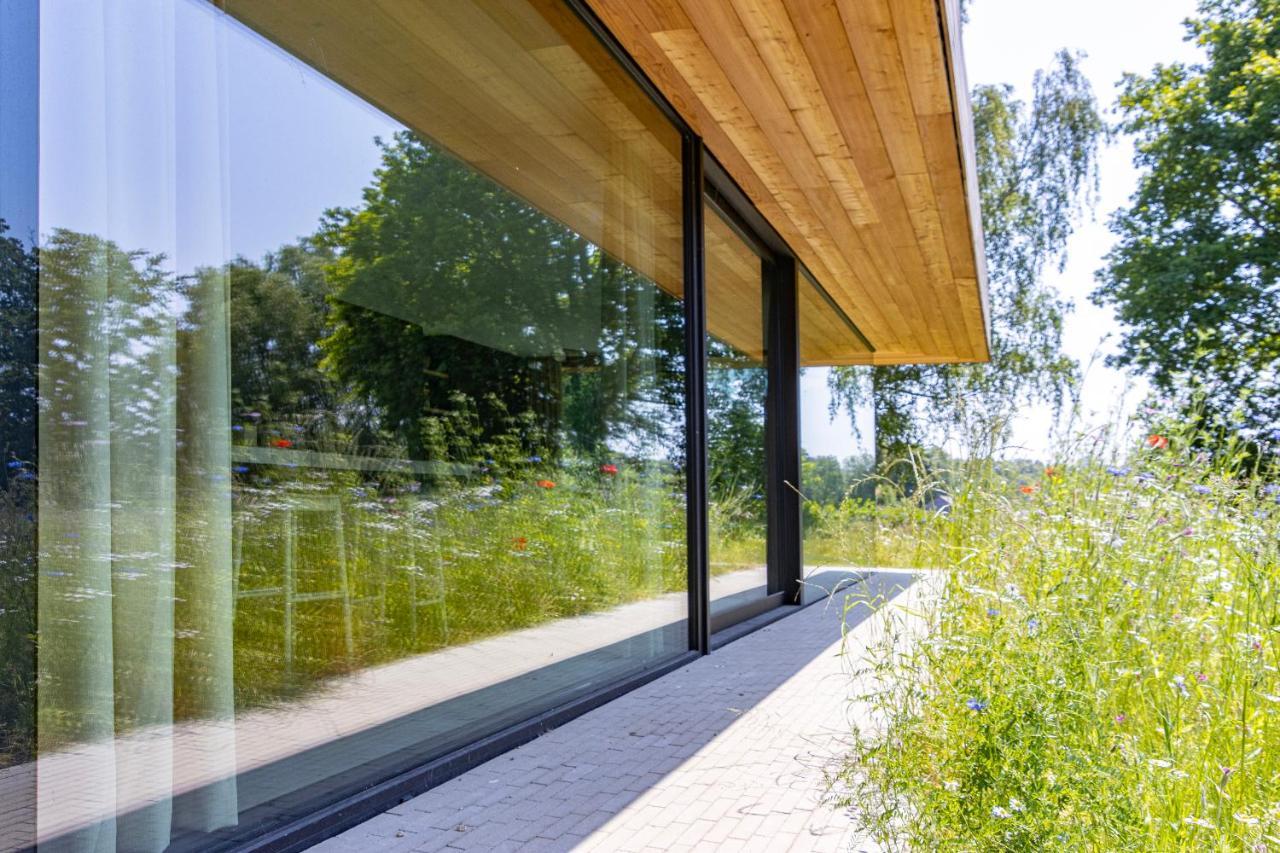 Equilodge 'T Blommeke - Reconnect With Nature Bruges Esterno foto
